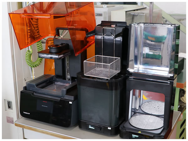 望月プレス工業所_3Dプリンター